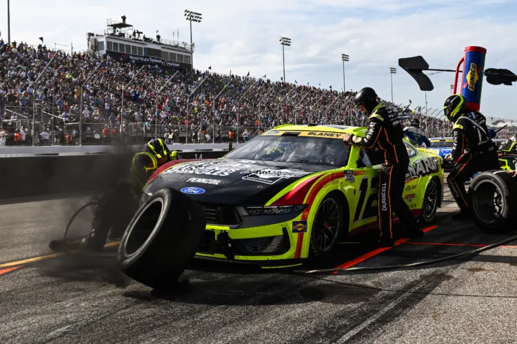 Rough racing expected at Bristol track
